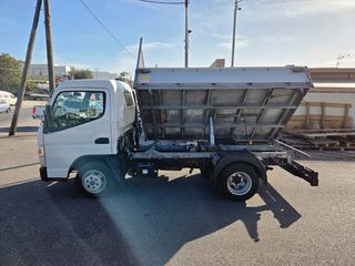 Ανατροπή Mitsubishi 2013 FUSO CANTER-thumb-4