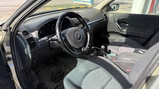 Renault Laguna 2007-thumb-11