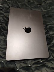 Apple MacBook Air 13.6" M2