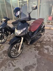 Piaggio Beverly 250 2004-thumb-2