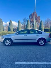 Volvo S40 2005 S40 1.6 CC MOMENTUM