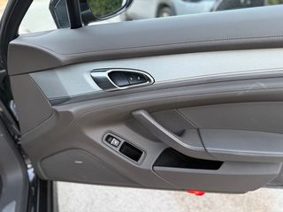 Porsche Panamera 2015 S E-Hybrid-thumb-24