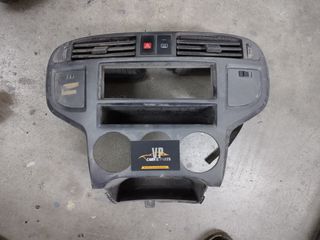 Γνήσια Κονσόλα Ταμπλό Hyundai Matrix 2001- 2008.