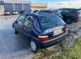 Citroen Saxo 2001-thumb-3