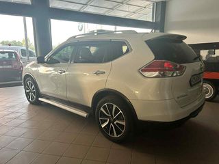Nissan X-Trail 2015 FULL EXTRA