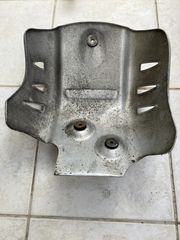 Καρίνα/ποδιά κινητήρα για BMW F650gs