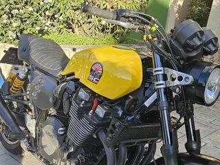 Yamaha XJR 1300 2018-thumb-2
