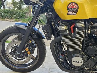 Yamaha XJR 1300 2018-thumb-5