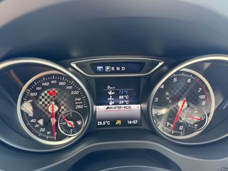 Mercedes-Benz A 180 2016 URBAN PROGRESSIVE-thumb-9