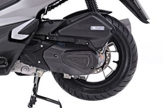Voge SR1 2026 Δώρο TOP CASE VOGE by GIVI 34L  Διαθέσιμο-thumb-3