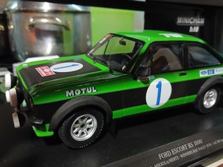1:18 FORD ESCORT RS 1800-thumb-3