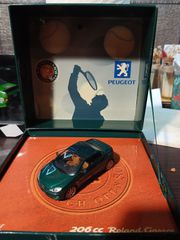 PEUGEOT 206 cc  1:43-thumb-4