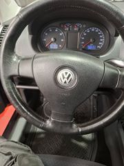 Volkswagen Polo 2007-thumb-14