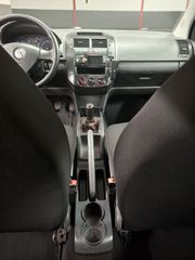 Volkswagen Polo 2007-thumb-15