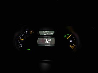 Renault Captur 2013-thumb-8