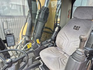Εκσκαφέας Με Λάστιχα CAT 2010 M318 D-thumb-3
