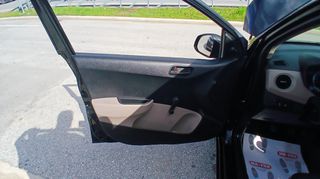 Hyundai i 10 2015 1.0 CLASSIC-thumb-26