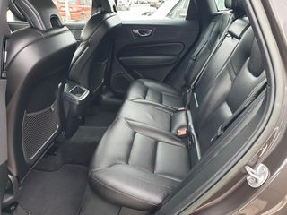 Volvo XC 60 2022 Momentum Facelift 4x4 27815ΧΛΜ 12/22 Hybrid Diesel-thumb-57