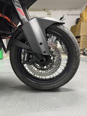 Ανταλλάσσονται Γνήσιες Πολυακτινες KTM Akront με Εργοστασιακές