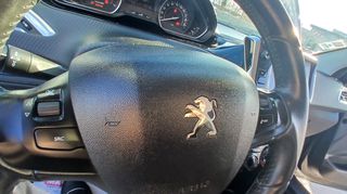 Peugeot 208 2017 1.2 VTI STYLE-thumb-50