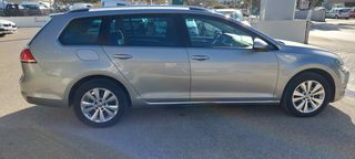 Volkswagen Golf 2015 VARIANT 1.2 COMFORTLINE-thumb-1