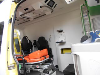 Ασθενοφόρο Mercedes-Benz 2018 SPRINTER-thumb-3