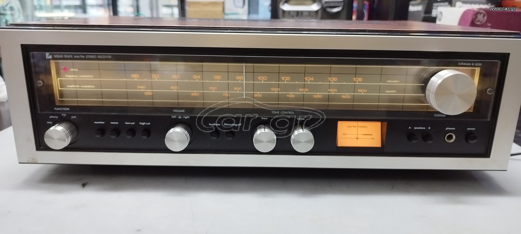LUXMAN