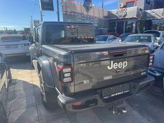 Jeep Gladiator 2023 OVERLAND-thumb-2
