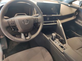 Toyota C-HR 2025 C-ENTER-thumb-7
