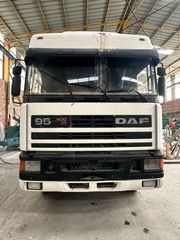 Ανατροπή DAF 1996 95 400