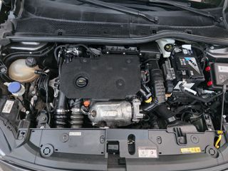 Peugeot 208 2020-thumb-16