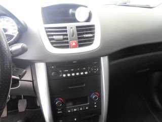Peugeot 207 2010 GTI-thumb-10