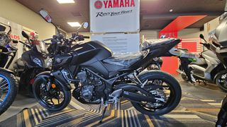 Yamaha MT-03 2026 MT-03-thumb-5