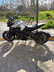Yamaha MT-09 2016-thumb-3