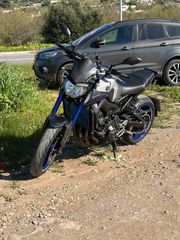 Yamaha MT-09 2016-thumb-4