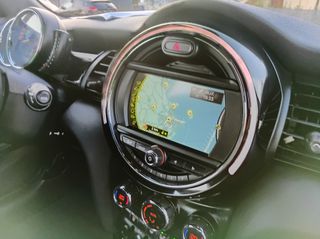 Mini Cooper D 2016 AUTOMATIC-thumb-7
