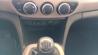 Hyundai i 10 2017 1.0 Classic  18 montelo-thumb-18