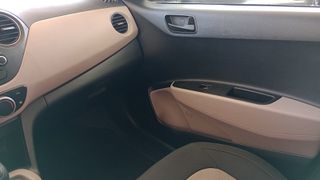 Hyundai i 10 2017 1.0 Classic  18 montelo-thumb-19