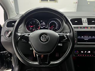 Volkswagen Polo 2015 1.4 TDI LOUNGE 90hp-thumb-50