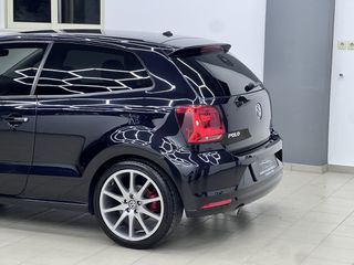 Volkswagen Polo 2015 1.4 TDI LOUNGE 90hp-thumb-10