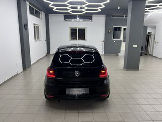 Volkswagen Polo 2015 1.4 TDI LOUNGE 90hp-thumb-16