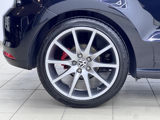 Volkswagen Polo 2015 1.4 TDI LOUNGE 90hp-thumb-26