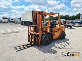 TCM 2002 FHG35N9-thumb-3