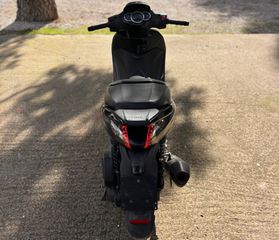 Piaggio Beverly 300 2015-thumb-3