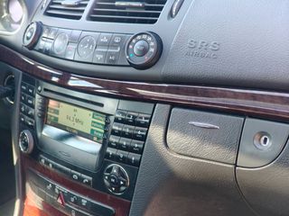 Mercedes-Benz E 200 2005 CLASSIC SUNROOF-thumb-41