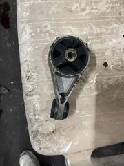 Βάσεις μηχανής mini coooer R53