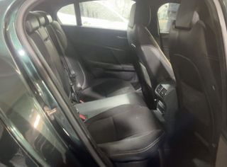 Jaguar XE 2016 XE 20d R-SPORT-thumb-5