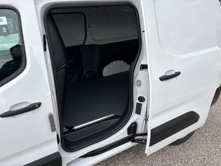 Κλούβα Toyota 2026 ΕΤΟΙΜΟΠΑΡΑΔΟΤΟ PROACE CITY 1.5D 100hp L2 LIVE PLUS-thumb-6