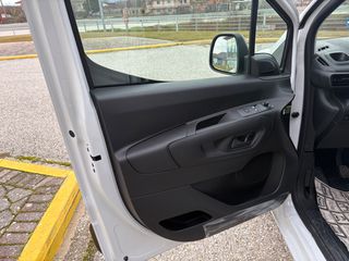 Κλούβα Toyota 2026 ΕΤΟΙΜΟΠΑΡΑΔΟΤΟ PROACE CITY 1.5D 100hp L2 LIVE PLUS-thumb-19