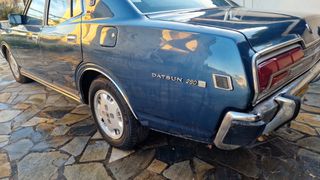 Nissan Datsun 1975 P330 CEDRIC-thumb-9